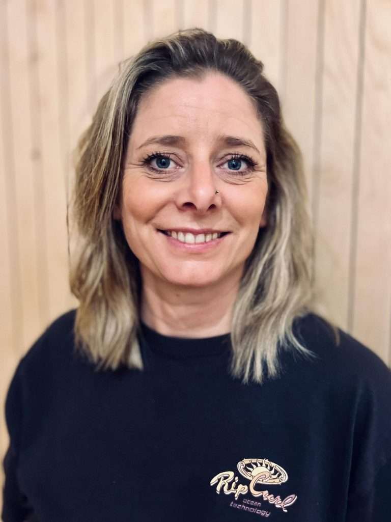 caitlin case of case massage therapy in newquay